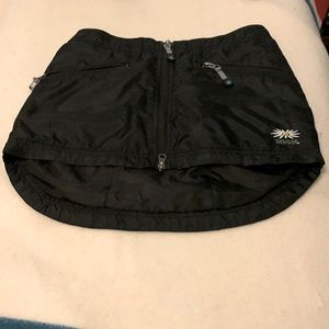 Skhoop down mini skirt black